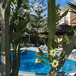 Castro ホテル 4*