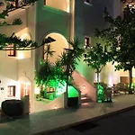 Hotel Castro Kamári