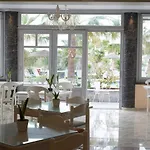 Hotel Castro 4*
