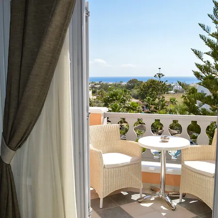 Castro Hotel Kamári