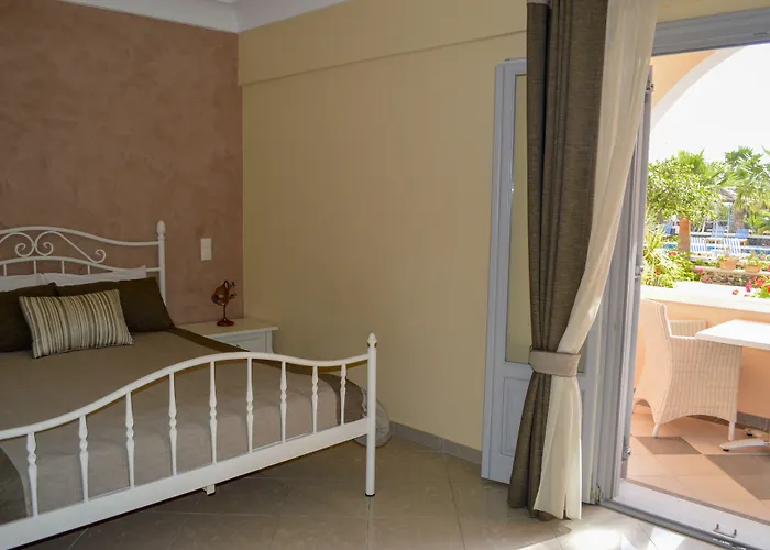 Castro 4* Kamari (Santorini)