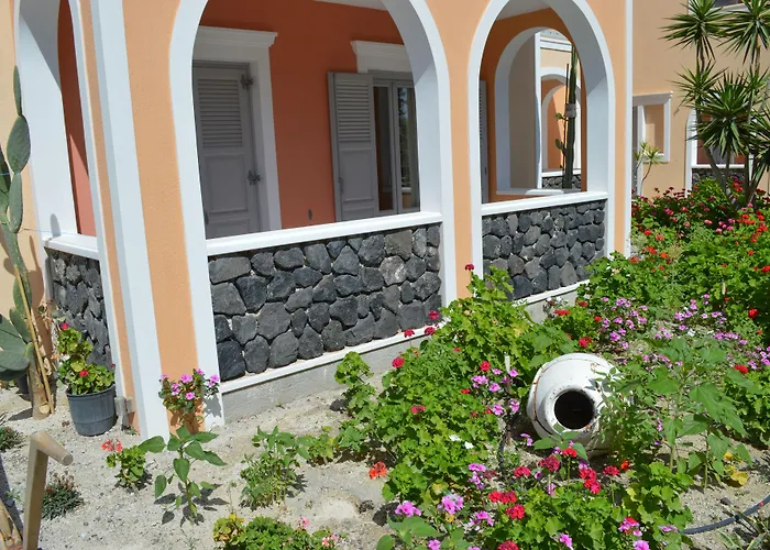 Castro Kamari (Santorini)